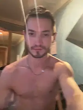 batschi0512 online show from 02/11/26, 03:44