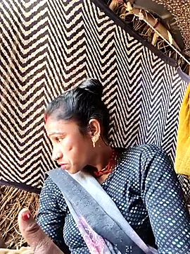 lodhi8080 online show from 02/15/26, 06:21