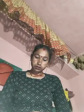 lodhi8080 online show from 04/05/26, 06:27