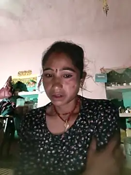 lodhi8080 online show from 04/12/26, 08:25