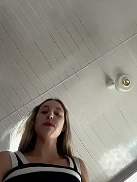 lriana miller online show from 03/29/26, 07:25