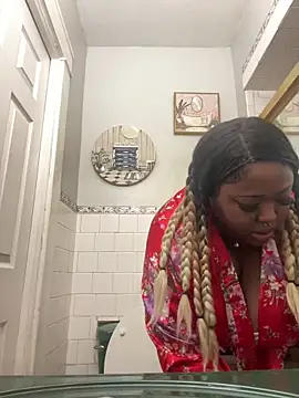 Chocolatebunnyxx96 online show from 04/05/26, 03:26