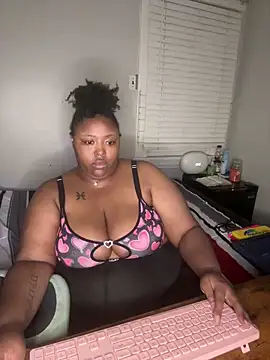 Chocolatebunnyxx96 online show from 04/18/26, 03:10