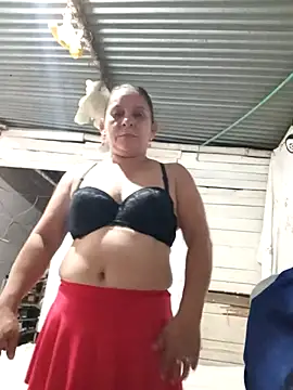 Snapshot of chiquitahot_ chatting on 03/20/26, 11:37 chiquitahot online show from 03/20/26, 11:37