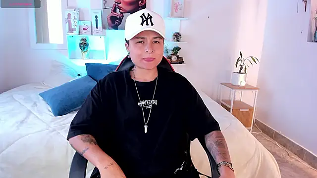 Zury Ramirez online show from 03/14/26, 07:19