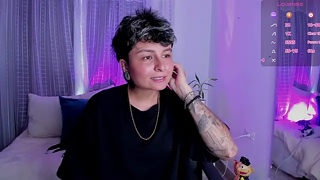 Zury Ramirez online show from 04/01/26, 10:40