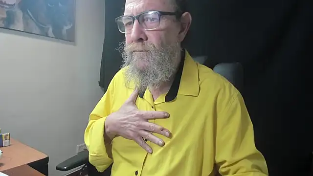 Uncle Hottie online show from 02/05/26, 02:54