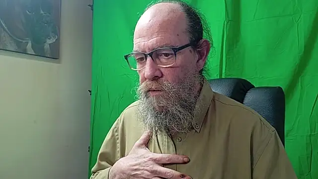 Uncle Hottie online show from 03/24/26, 04:45