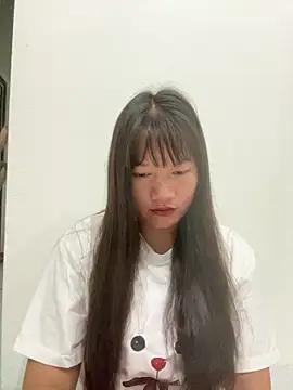 Suni-ii online show from 04/15/26, 10:32