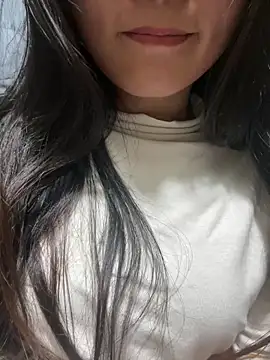 Snapshot of mode-bae chatting on 01/14/26, 05:29 mode-bae online show from 01/14/26, 05:29