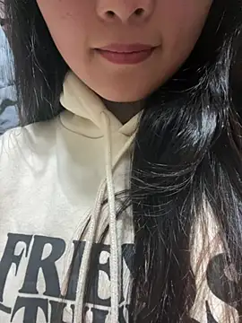 Snapshot of mode-bae chatting on 01/15/26, 05:34 mode-bae online show from 01/15/26, 05:34