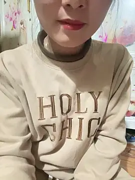 Snapshot of mode-bae chatting on 02/04/26, 01:39 mode-bae online show from 02/04/26, 01:39