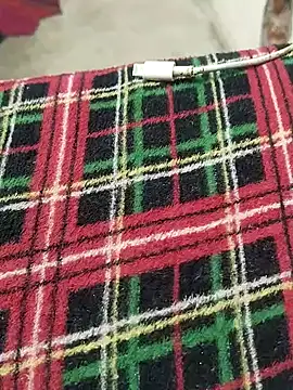 Snapshot of Cute-angle-1 chatting on 01/06/26, 04:43 Cute-angle-1 online show from 01/06/26, 04:43