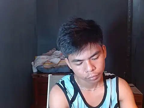 pinoymonstercock xx online show from 05/18/26, 07:36