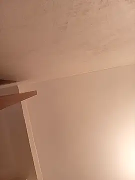 raznia online show from 04/18/26, 11:03