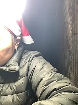 hinicky-0 online show from 01/17/26, 02:27