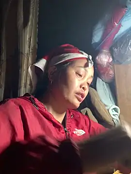 hinicky-0 online show from 02/15/26, 07:54