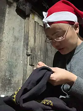 hinicky-0 online show from 02/19/26, 02:57