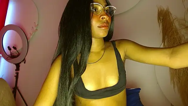 Leslie21  online show from 03/11/26, 01:06