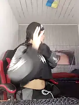 honeyluxe  online show from 02/22/26, 04:13