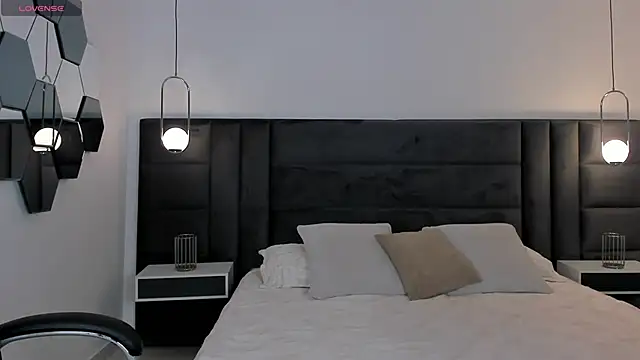 KayraLanne online show from 04/20/26, 05:43