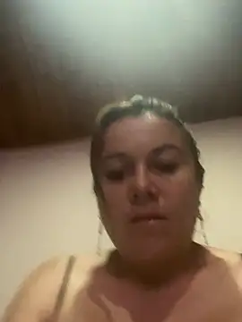 CristalBm  online show from 06/22/26, 03:25