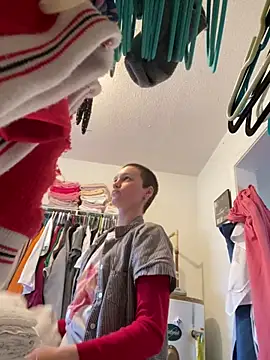 SugarNCinnamon online show from 02/09/26, 08:13