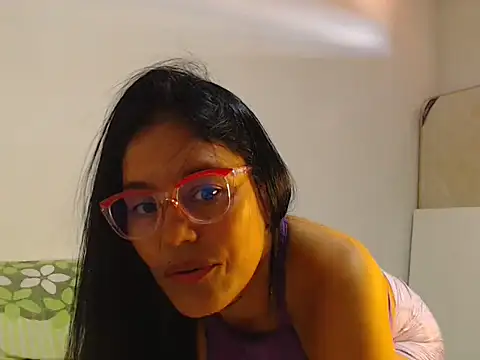 Snapshot of Elizabeth_manzon chatting on 06/01/26, 07:48 Elizabeth manzon online show from 06/01/26, 07:48