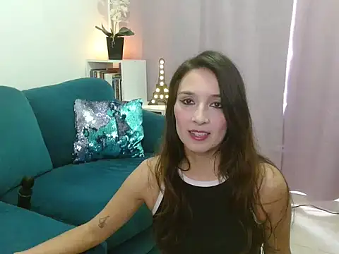 Almaglow  online show from 04/22/26, 07:48