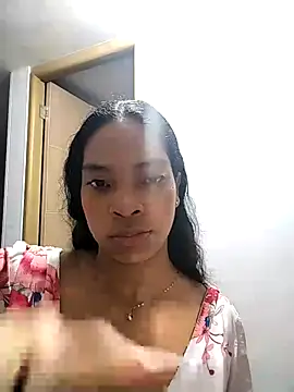 KATALINA SANTANA  online show from 02/13/26, 11:45