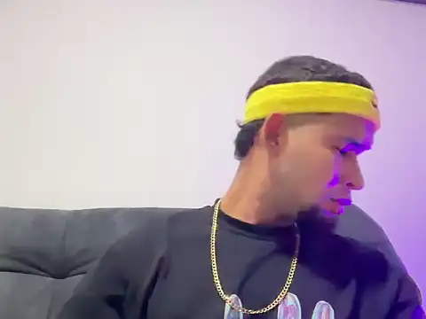 enyel 100 online show from 02/01/26, 08:02