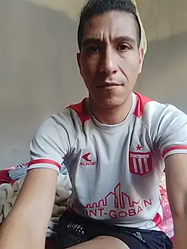 Snapshot of Rodrigohernan19 chatting on 06/20/26, 03:59 Rodrigohernan19 online show from 06/20/26, 03:59