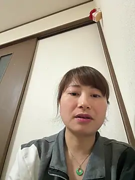 69 yuna 69 online show from 02/24/26, 10:57