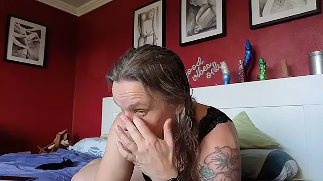 XylaPhoenix online show from 02/26/26, 01:10