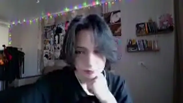 LxayBloom online show from 01/16/26, 09:57