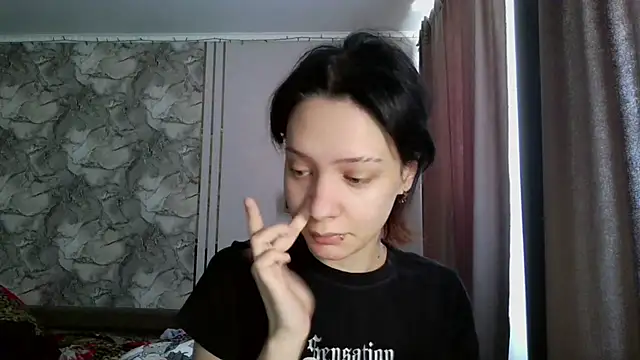 LxayBloom online show from 02/19/26, 08:10