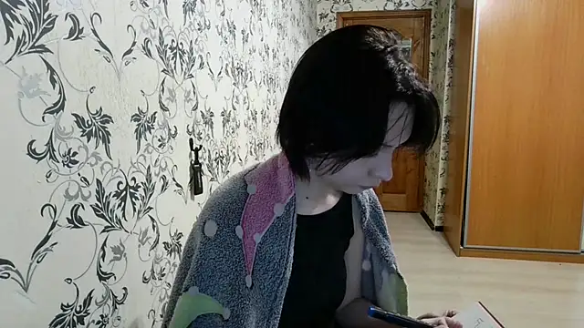 LxayBloom online show from 04/21/26, 02:51