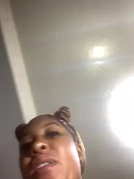 Creamy bitchxxx online show from 02/25/26, 10:52