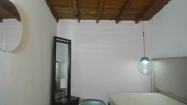 Snapshot of ZoeFox5 chatting on 03/09/26, 12:09 ZoeFox5 online show from 03/09/26, 12:09