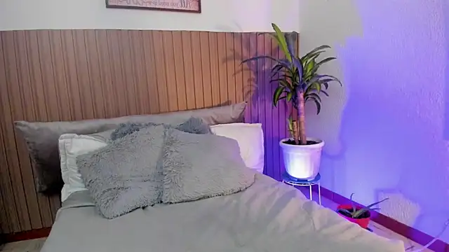 IndieMiller online show from 04/16/26, 12:39