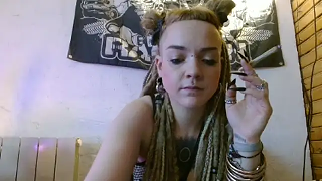 spiralhokkaido23 online show from 02/12/26, 10:43