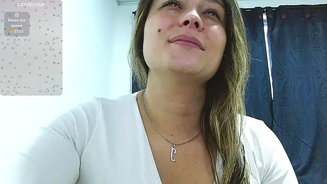 Madelheine online show from 03/07/26, 05:32