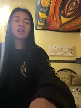 EnviousMaddie online show from 05/07/26, 09:42