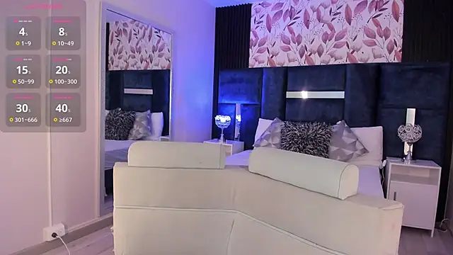 LolaGray   online show from 02/25/26, 07:56