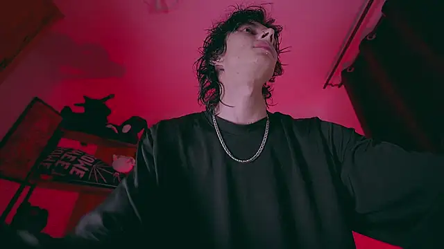 Snapshot of Olliver___y chatting on 02/05/26, 02:16 Olliver y online show from 02/05/26, 02:16