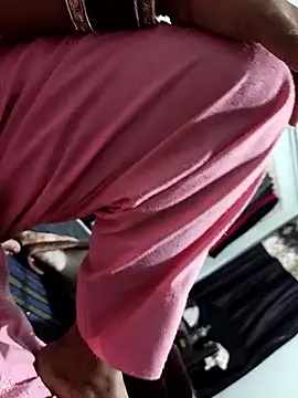 catstar143 online show from 04/17/26, 06:38