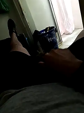 paladito01 online show from 04/14/26, 08:48