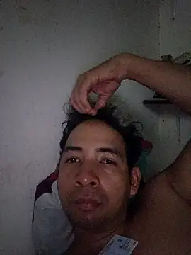 paladito01 online show from 04/23/26, 12:12