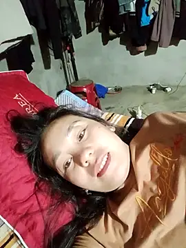 vanvan005 online show from 02/15/26, 11:23