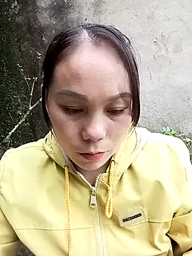 vanvan005 online show from 03/16/26, 09:35